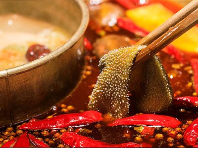 ug环球视讯一个有温度的火锅店