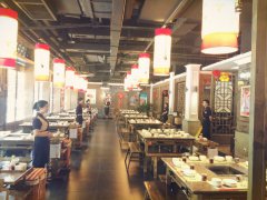 如何提高服务员的点菜技巧 让餐厅营业额翻一翻